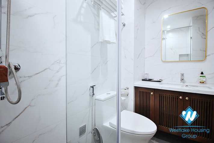 Brand new and high floor 2 beds apartment for rent in Tu Hoa st, Tay Ho